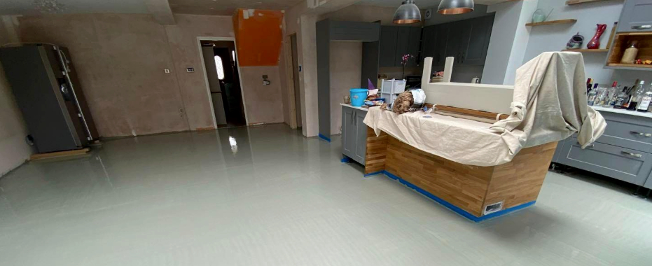How Long Does Screed Take to Dry?