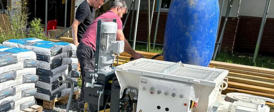 5 Benefits of Screed Pump Hire