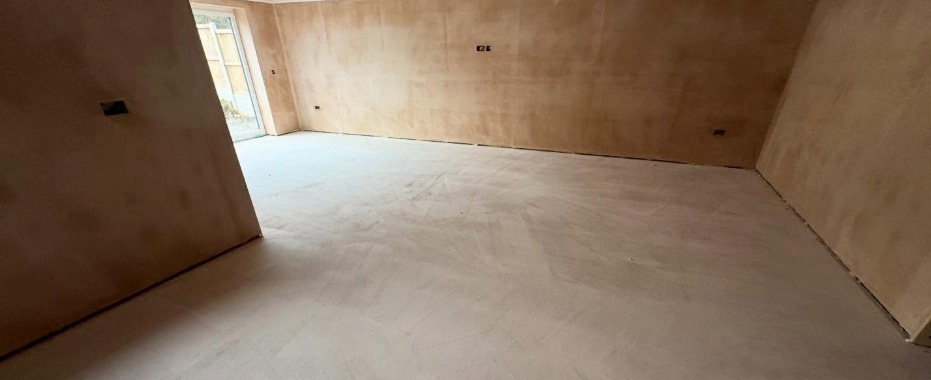 2026 Floor Bases for 'Warm Minimalist' Interiors